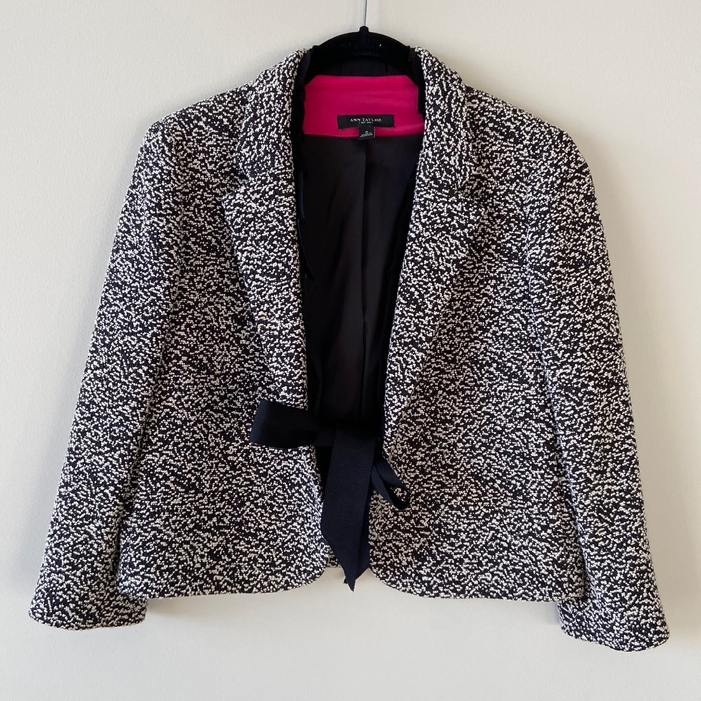 Cropped Blazer